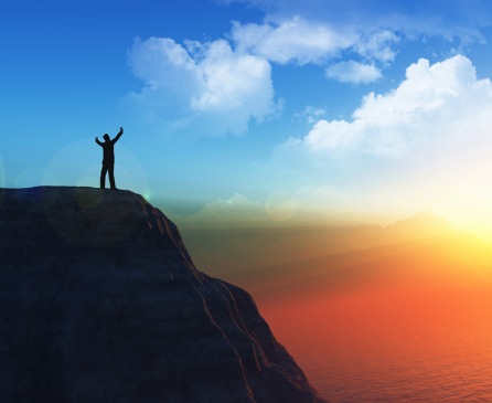 figure-masculine-en-3d-sur-le-haut-d-une-falaise-avec-ses-bras-eleves-en-succes 1